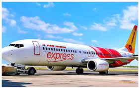 एयर इंडिया एक्सप्रेस ने किया समझौता, 25 क्रू मेंबर्स की बर्खास्तगी रद्द