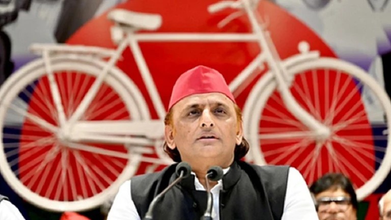 'राम मंदिर के चढ़ावे में आए करोड़ों रुपये हुए गायब': अखिलेश यादव 