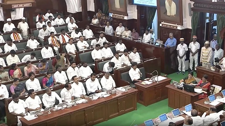 तमिलनाडु विधानसभा ने नीट खत्म करने का प्रस्ताव फिर से किया पास